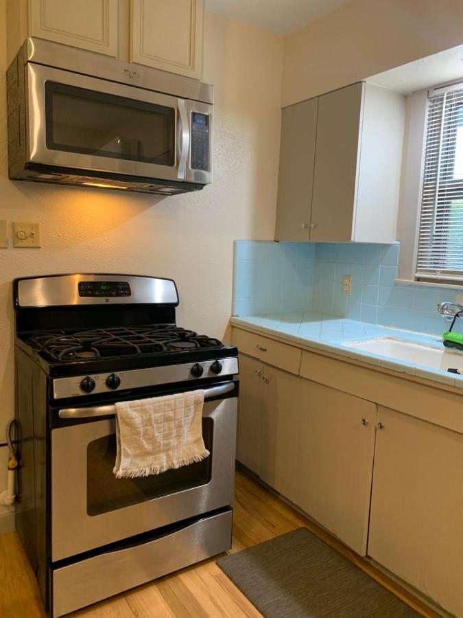 125-#4 Downtown Cozy Upstairs One Bedroom Apt 圣安东尼奥 外观 照片
