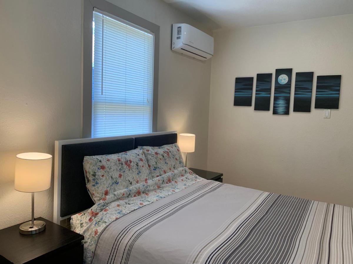 125-#4 Downtown Cozy Upstairs One Bedroom Apt 圣安东尼奥 外观 照片