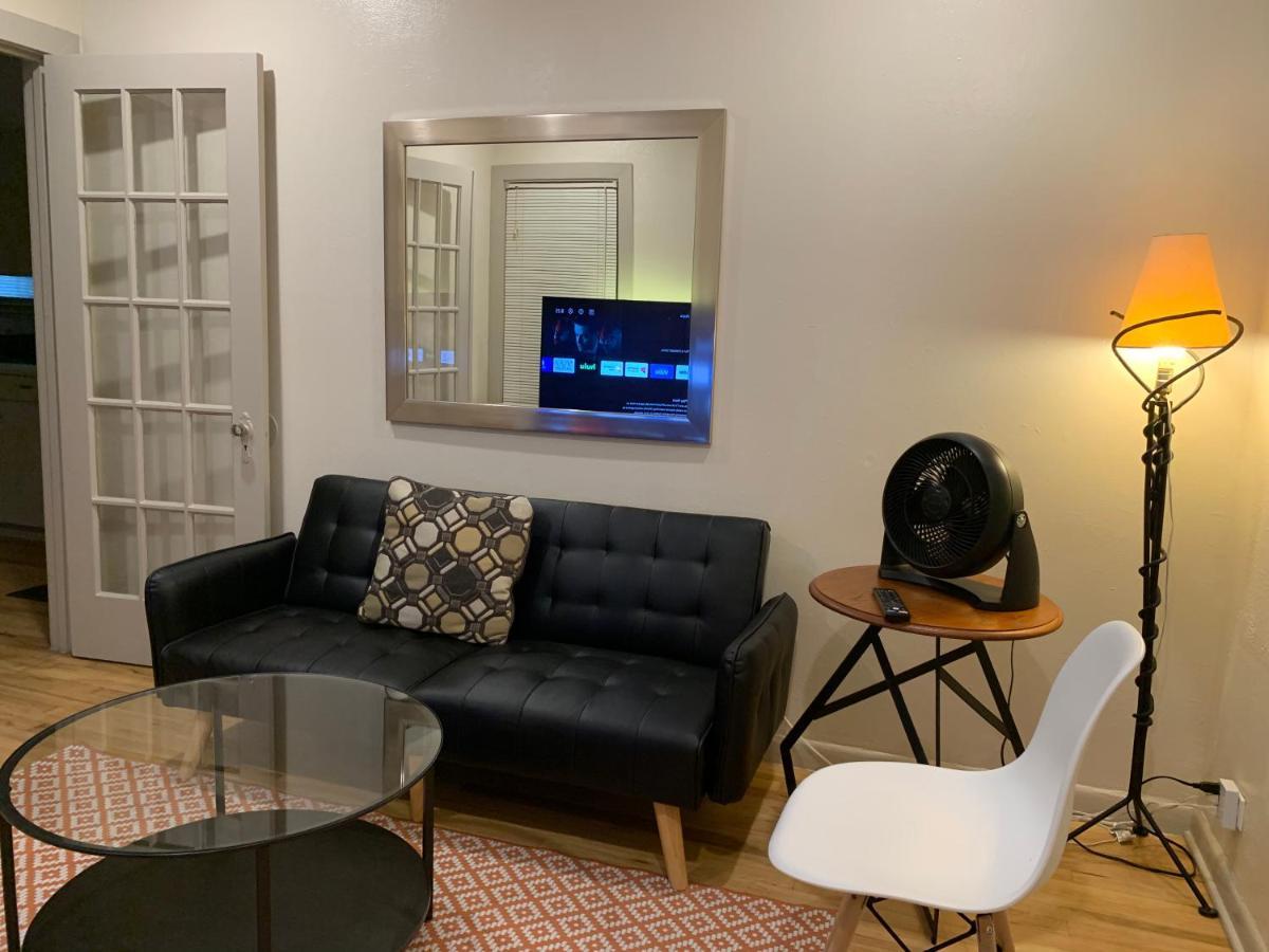 125-#4 Downtown Cozy Upstairs One Bedroom Apt 圣安东尼奥 外观 照片